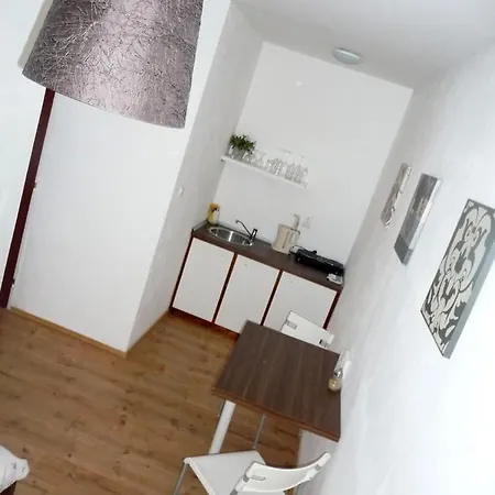 Lejlighed Ubytovanie City Apartman *